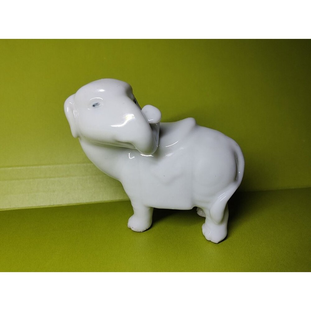 Antique 19th Century Blanc De Chine Glossy Elephant Curled Trunk & Saddle Rare!